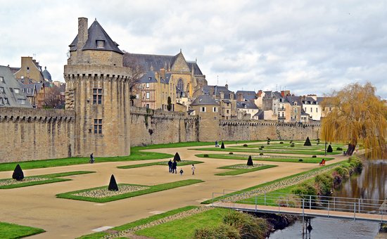 Retrouvez notre agence SEA à Vannes !